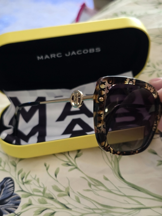 NWOT Marc Jacobs MARC 727/S Signature Logo Print Square Sunglasses Gold CAT 3 main image 15